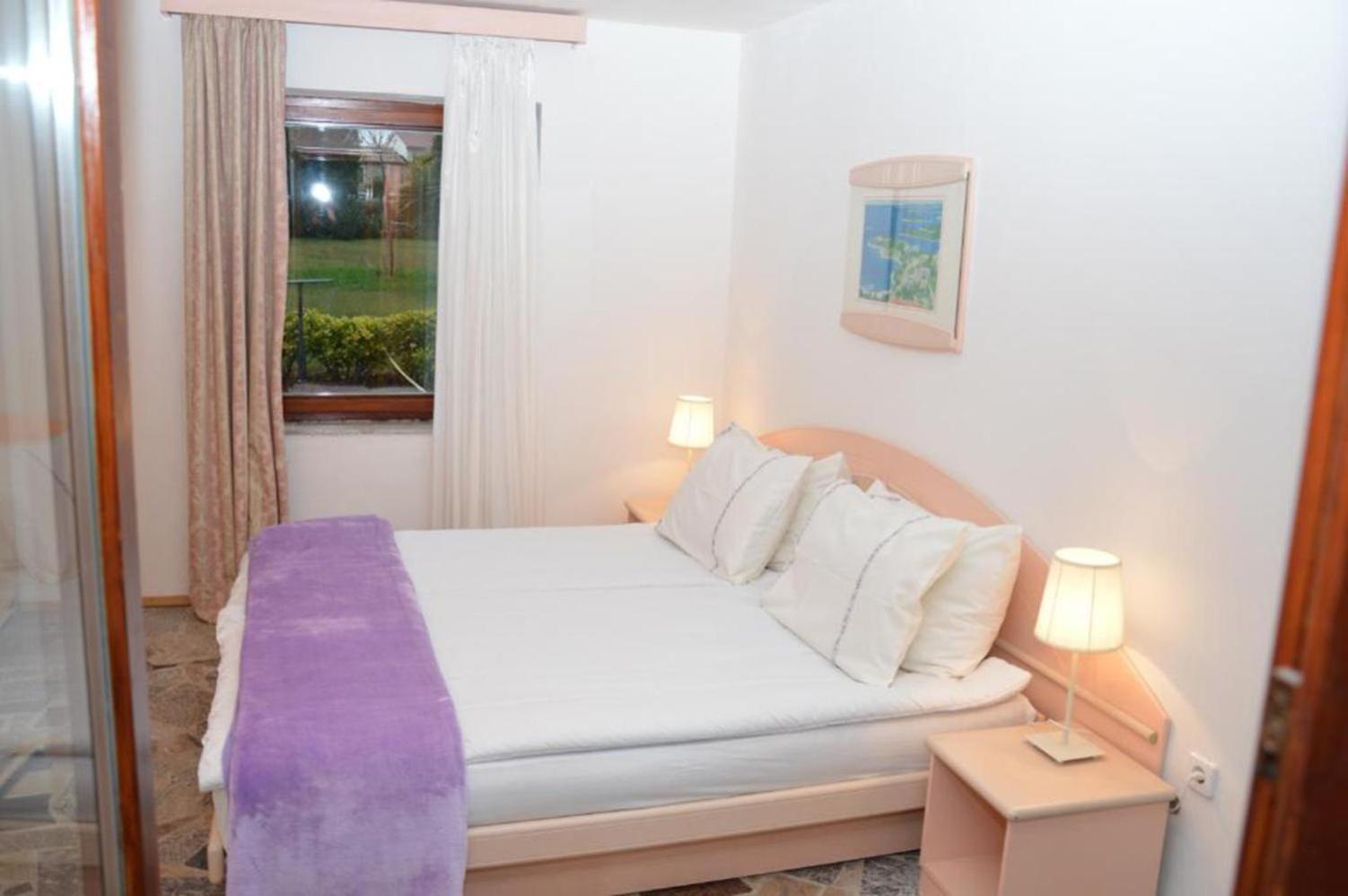 Apartments Aurelia Nova Vas  Kültér fotó