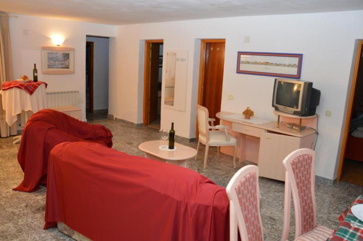 Apartments Aurelia Nova Vas  Kültér fotó